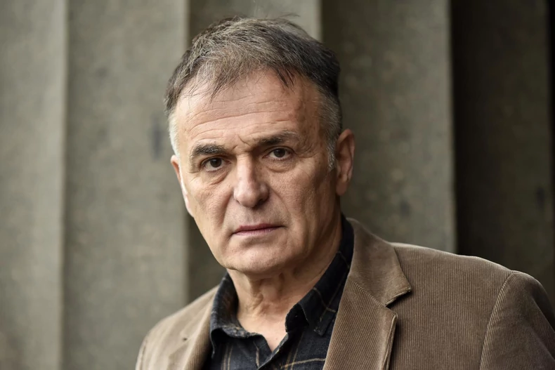 Branislav Lečić: „Kajem se što sam glasao za isporuku Miloševića Haškom tribunalu, i sada ne bih glasao za to“
