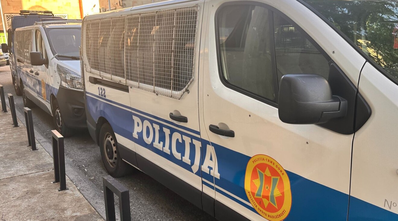 Za 24 sata 17 saobraćajnih nezgoda, poginula jedna osoba