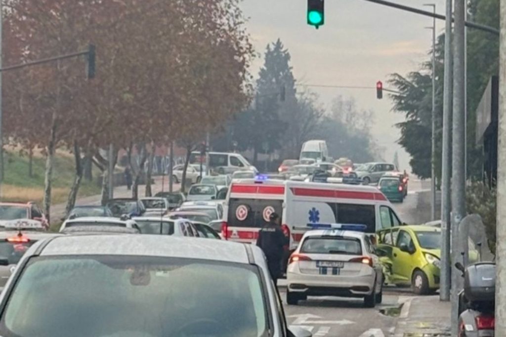Nova nezgoda u Podgorici: Jedna osoba transportovana u KCCG