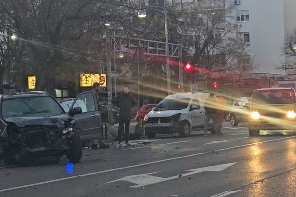 Podgorica: Sudar dva automobila, nema povrijeđenih