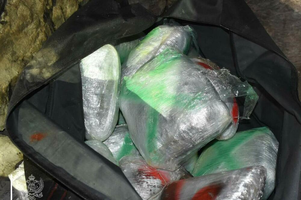 5610047_marihuana_ls