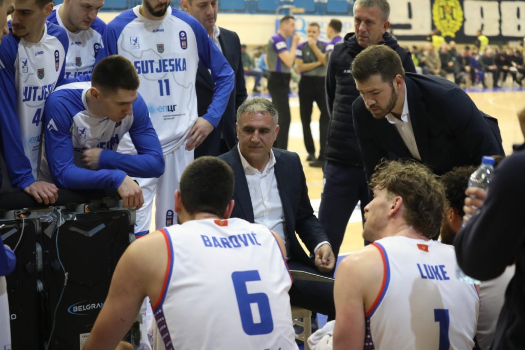 Bajić: Vest je majstorski pogađao, treba da dignemo glavu