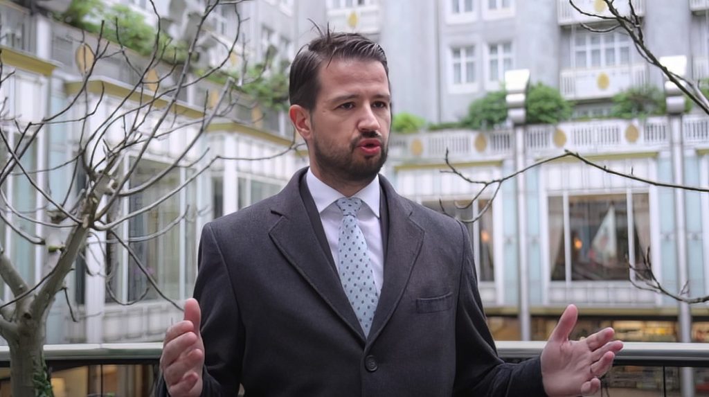 Milatović zahvalio savjetniku Grgiću na predanom radu i doprinosu njegovom kabinetu