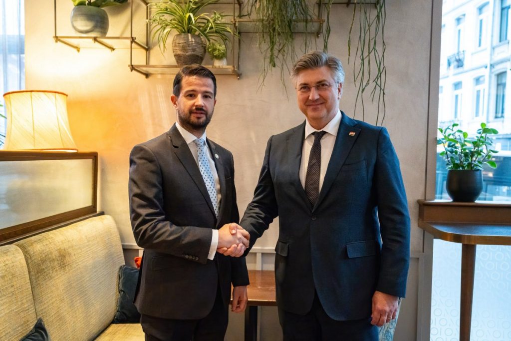 Milatović se pravda Plenkoviću: Crnogorski državni interesi i naša evropska budućnost ne smiju biti zarobljenici neodgovornih politika