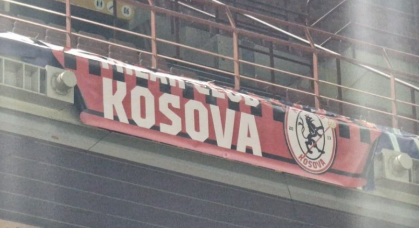 Zastava tzv. Kosova dočekala igrače Zvezde pred meč Lige šampiona sa Milanom (FOTO)