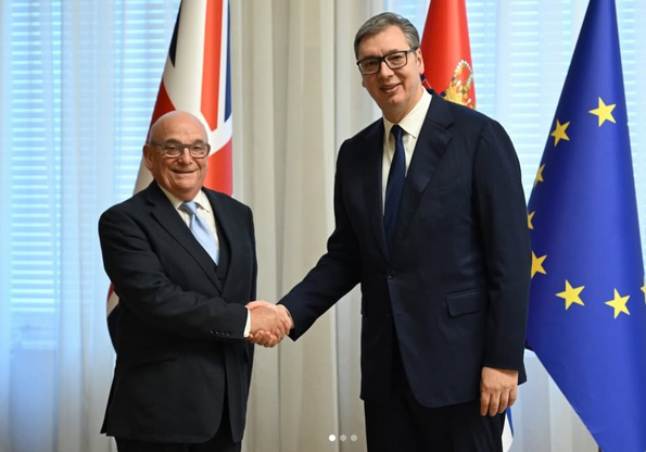 Vučić sa Pičom: Očekujem od Britanije da pokaže više razumijevanja za pitanje KiM