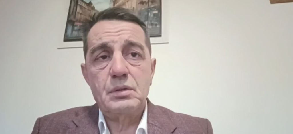 Grubač: Cilj opozicije je da napravi performans koji bi Abazović iskoristio za saradnju s DPS-om