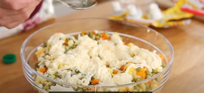 Posna ruska salata, niko neće osjetiti razliku