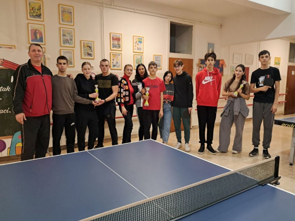 Srednjoškolci “Vaso Aligrudić” najbolji u stonom tenisu