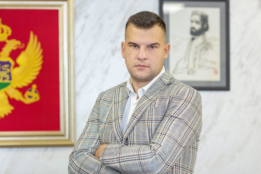 Asanović: Spajić do kraja godine da prepiše nespornu imovinu