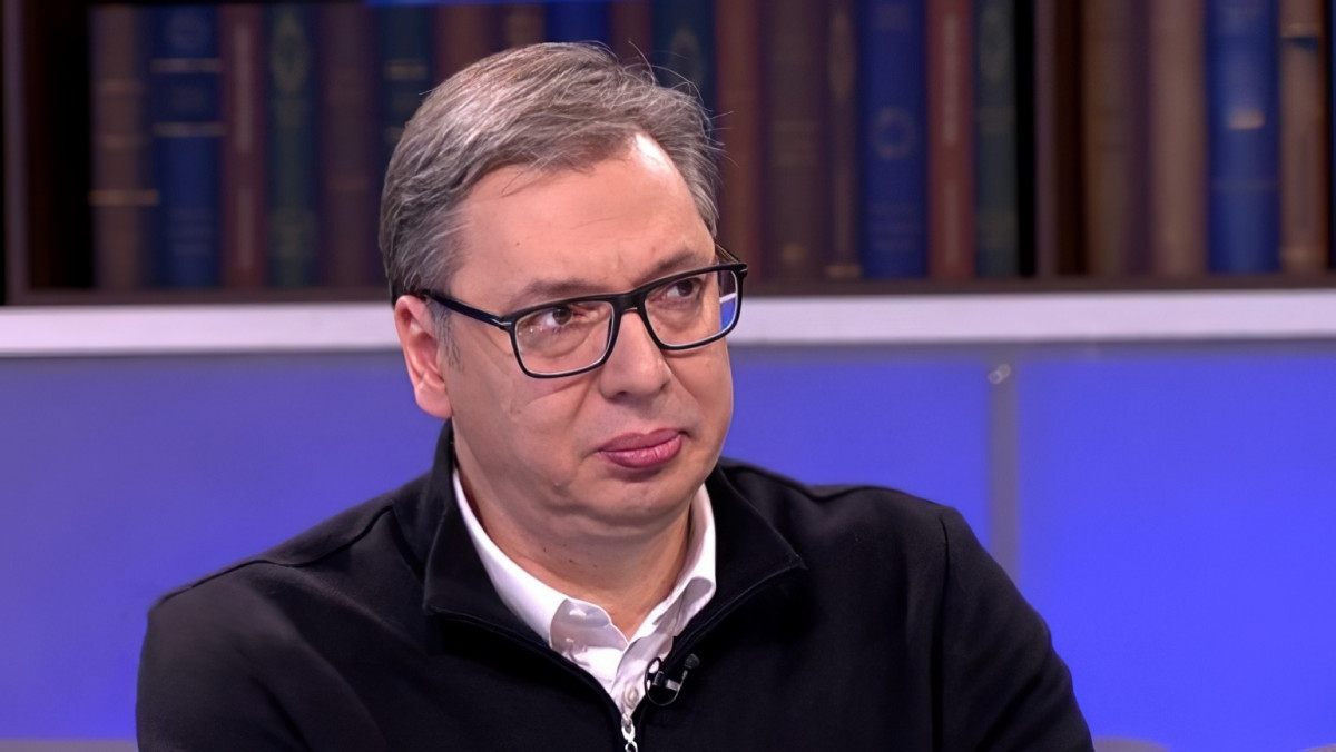 Vučić-topaz-enhance-faceai