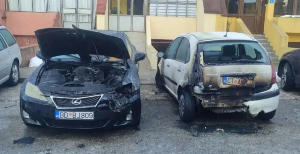 Cetinje: U podmetnutom požaru izgorjela dva automobila