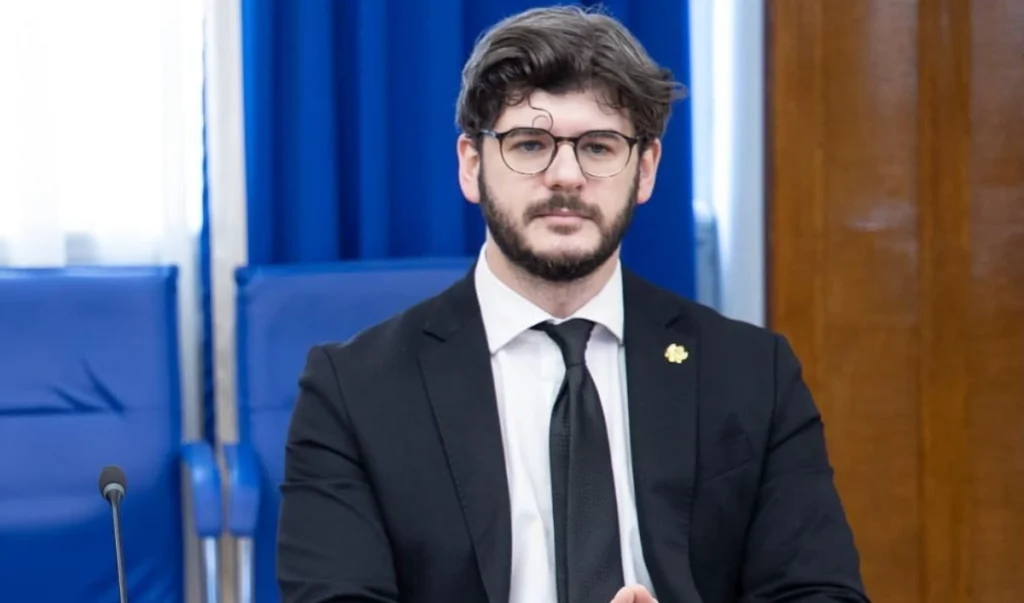 Čarapić: Građani zaslužuju sistem imun na korupciju