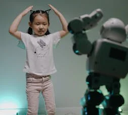 Open AI bi mogao da započne proizvodnju humanoidnih robota