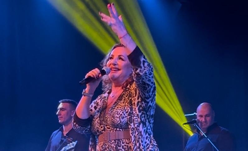 Ana Bekuta održala koncert u KIC-u „Zeta“: Publika uživala u hitovima
