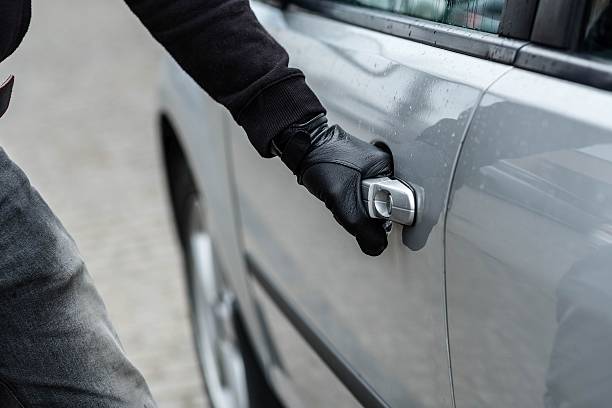 Uhapšen Podgoričanin, osumnjičen za krađu vozila sa parkinga