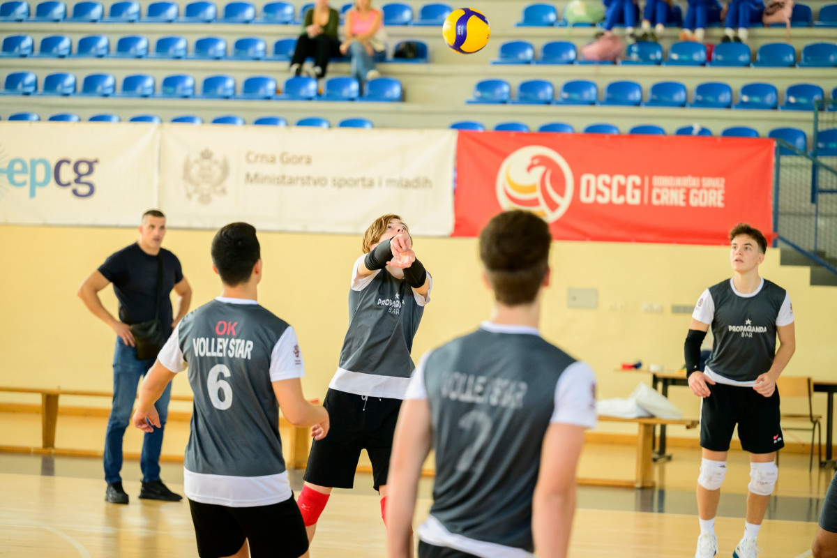 kadetska liga odbojkaša