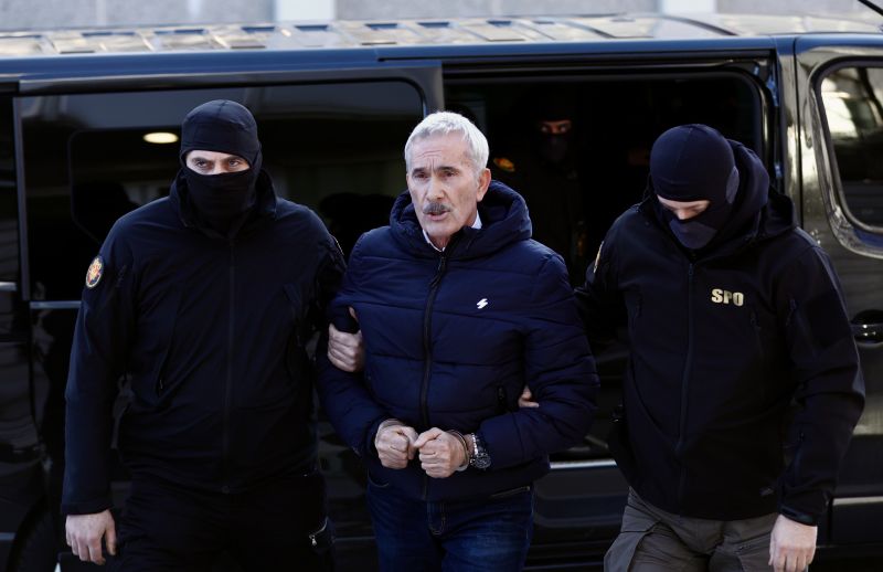 Koprivica zakopao skoro milion evra kod kuće u Nikšiću?