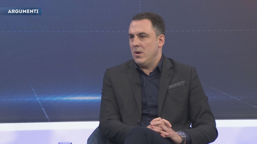 Vuković: U Vladi je opšti haos a u državi rastu etničke tenzije, Barometar je smokvin list koji krije Bečića, Mandića i Kneževića