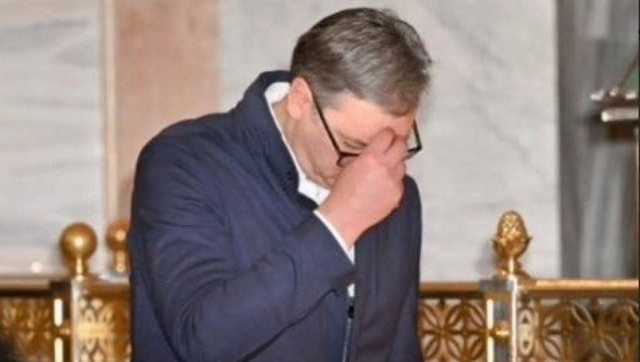 Vučić: Nikome nećemo dati Srbiju i Srbija neće da stane! Nema predaje!
