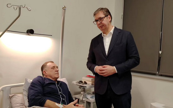 Vučić posjetio Dodika u bolnici: Mnogo zajedničkog posla je pred nama, želim mu brz oporavak i dobro zdravlje