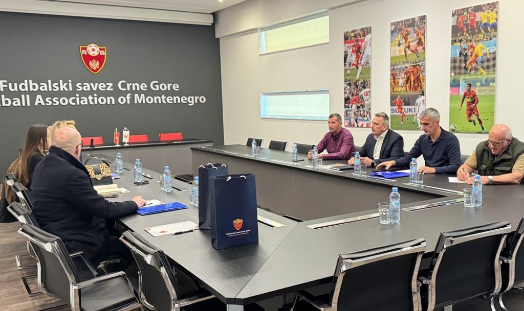 Predstavnici Glavnog grada, Sportskih objekata i FSCG-a razgovarali o izgradnji istočne tribine Gradskog stadiona u Podgorici