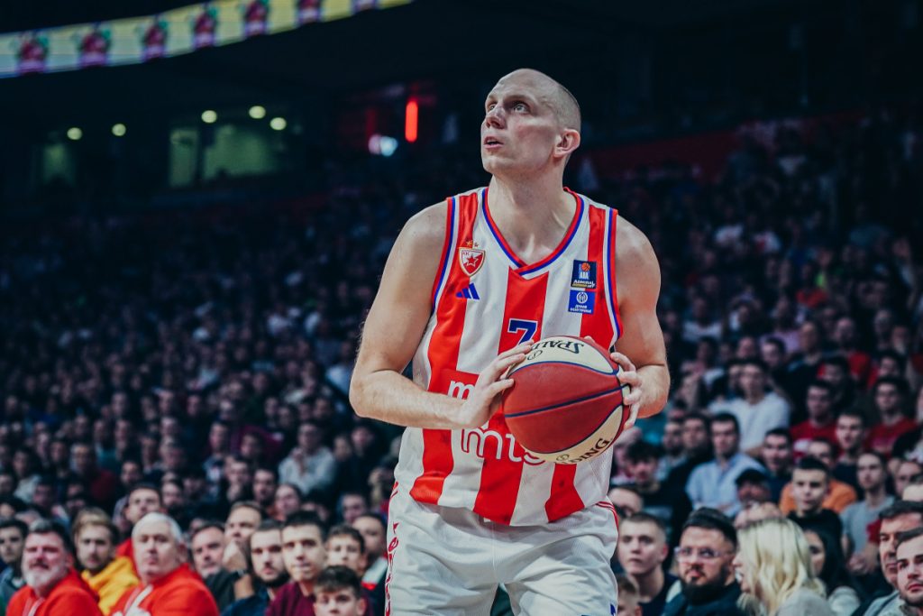 Davidovac: Treba da se fokusiramo na Hauarda i Monekea