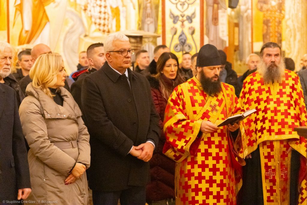 Reakcija ekstremista kada srpski predstavnici izjavljuju saučešće: „Izdajnik“,“Sotona“ i „Mrš“ za predsjednika Skupštine