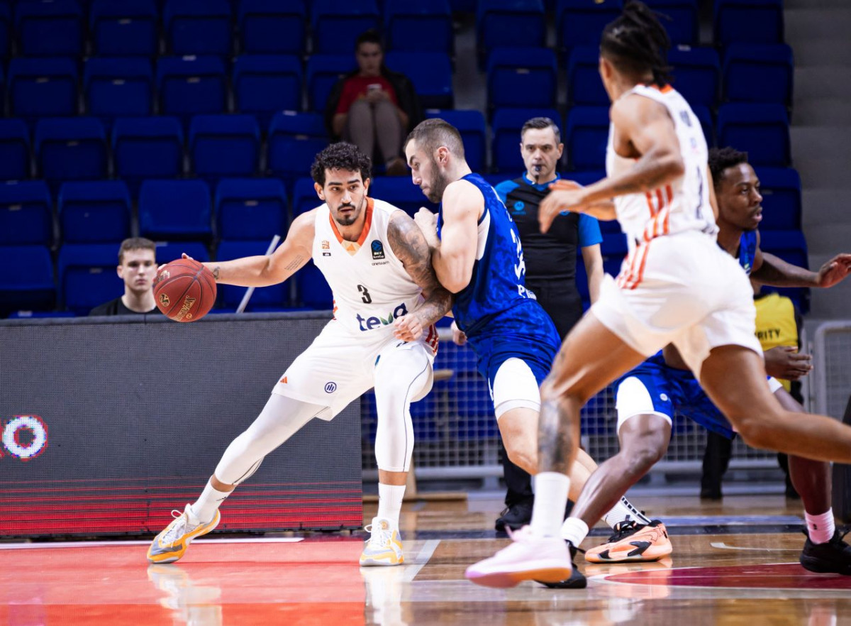 Kenan Kamenjaš