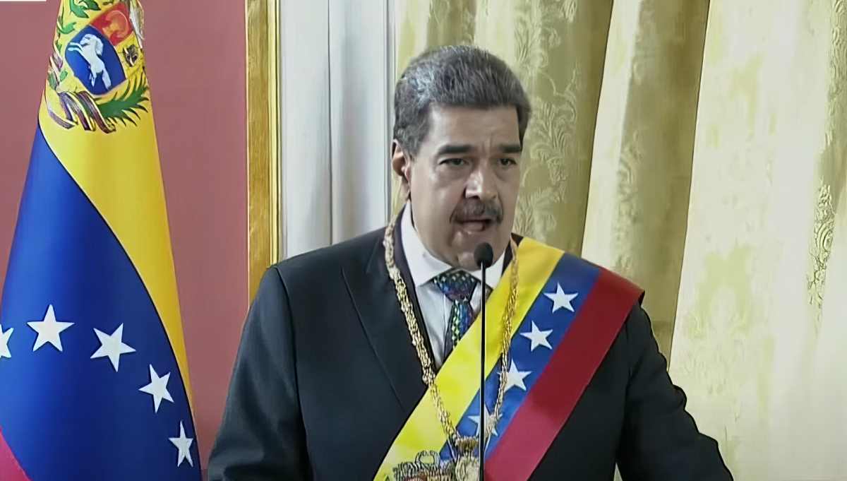 Maduro-topaz-enhance-faceai