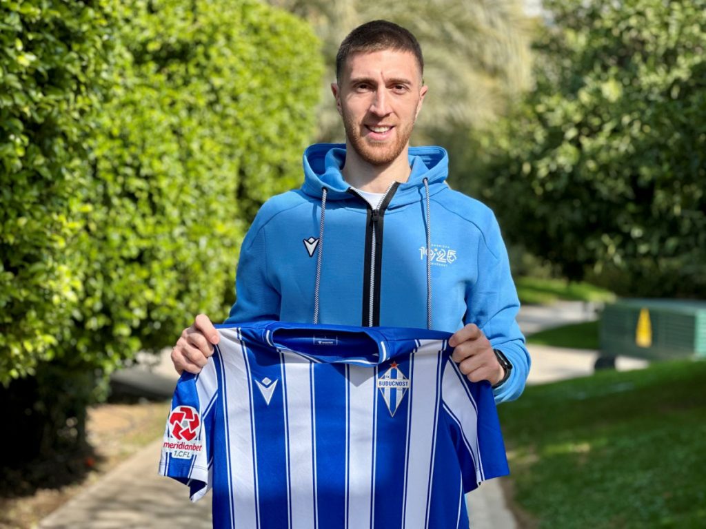 Piščević u plavo-bijelom