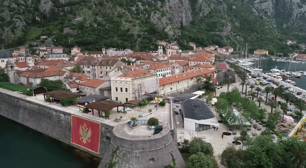 Plate zaposlenih u Opštini Kotor su pod znakom pitanja dok se ne proglase rezultati lokalanih izbora, vlast nemoćna