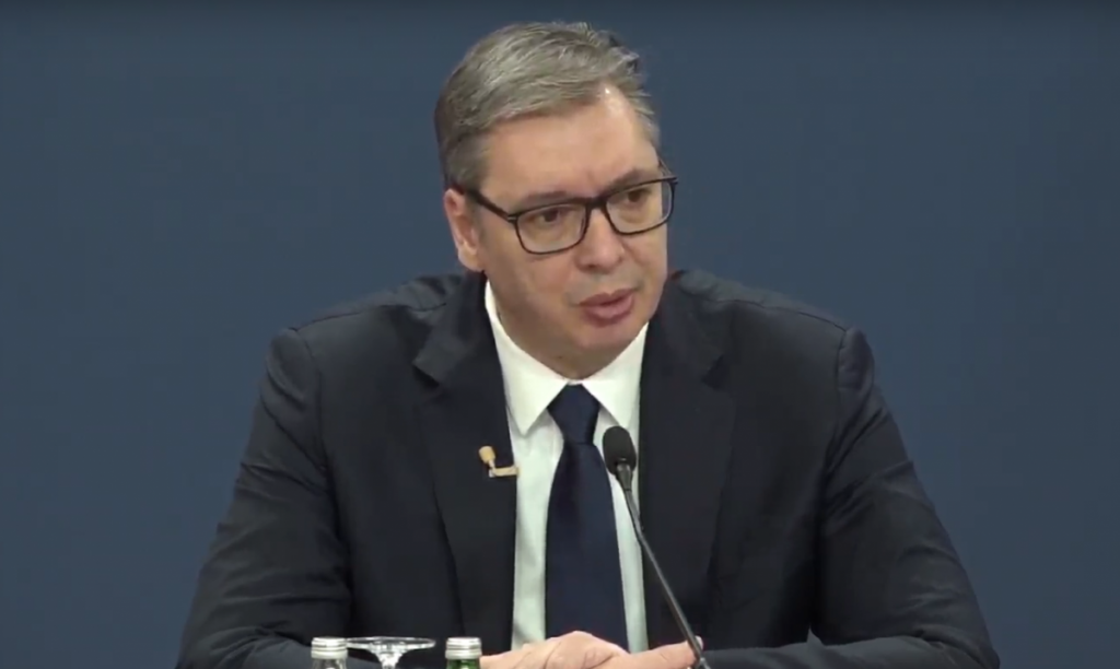 Vučić: Ovakvo stanje u Srbiji nikom ne odgovara, očekujem da više od pola ministara bude zamijenjeno u veoma hitnoj rekonstrukciji Vlade