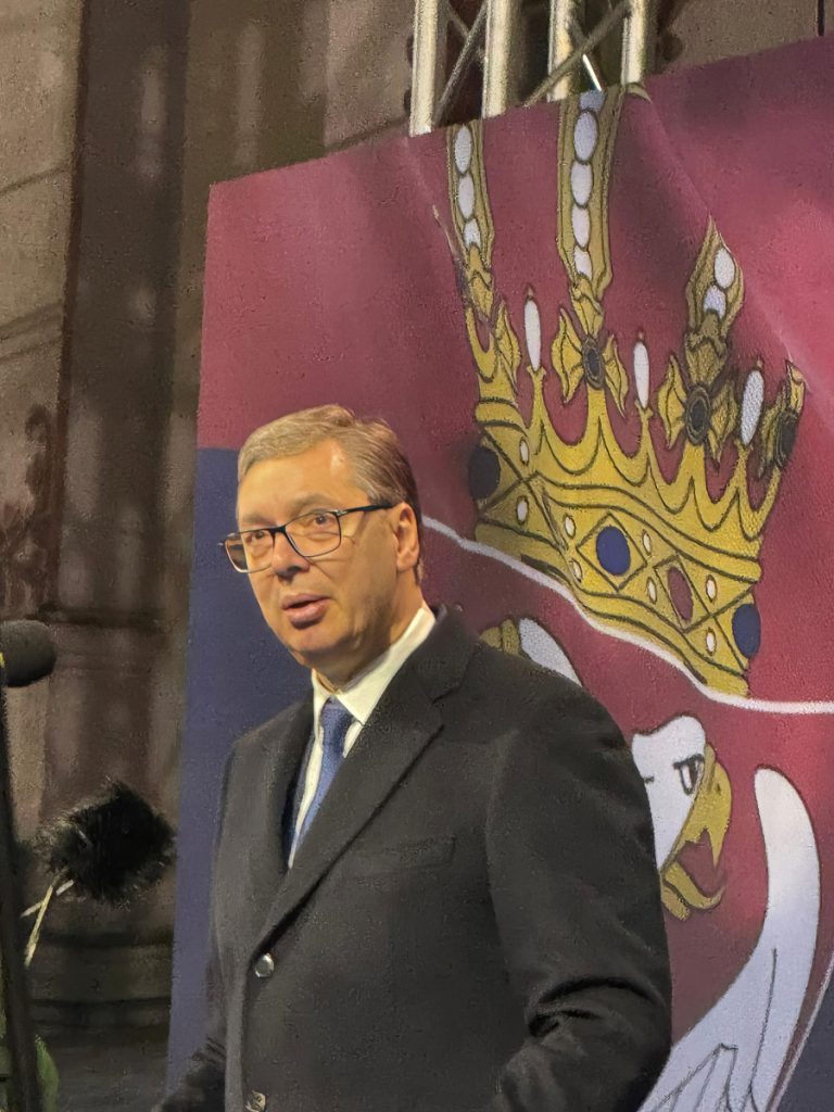 Vučić pozvao investitore, izvođače i tužilaštvo da objave sve što studenti traže: Već je objavljeno preko 1.000 dokumenata o padu nadstrešnicu ali objavite i sve drugo pa makar nemalo veze sa krivičnim djelom
