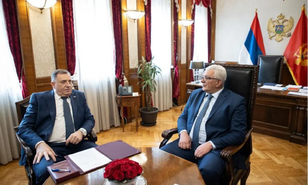 Reakcije manjinskih partija na Mandićevo prisustvo proslavi Dana RS: Oštro protiv svega srpskog?