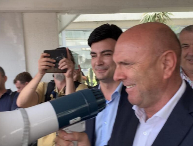 Jovanović da se odluči: Je li mu terorizam bio kada je sa Batom, Krstom, Milom i Mladenom branio izbornu volju 2020. ili je to i tada bio terorizam