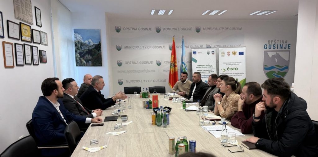 Đeka u radnoj posjeti: Gusinje primjer uspješnog suživota