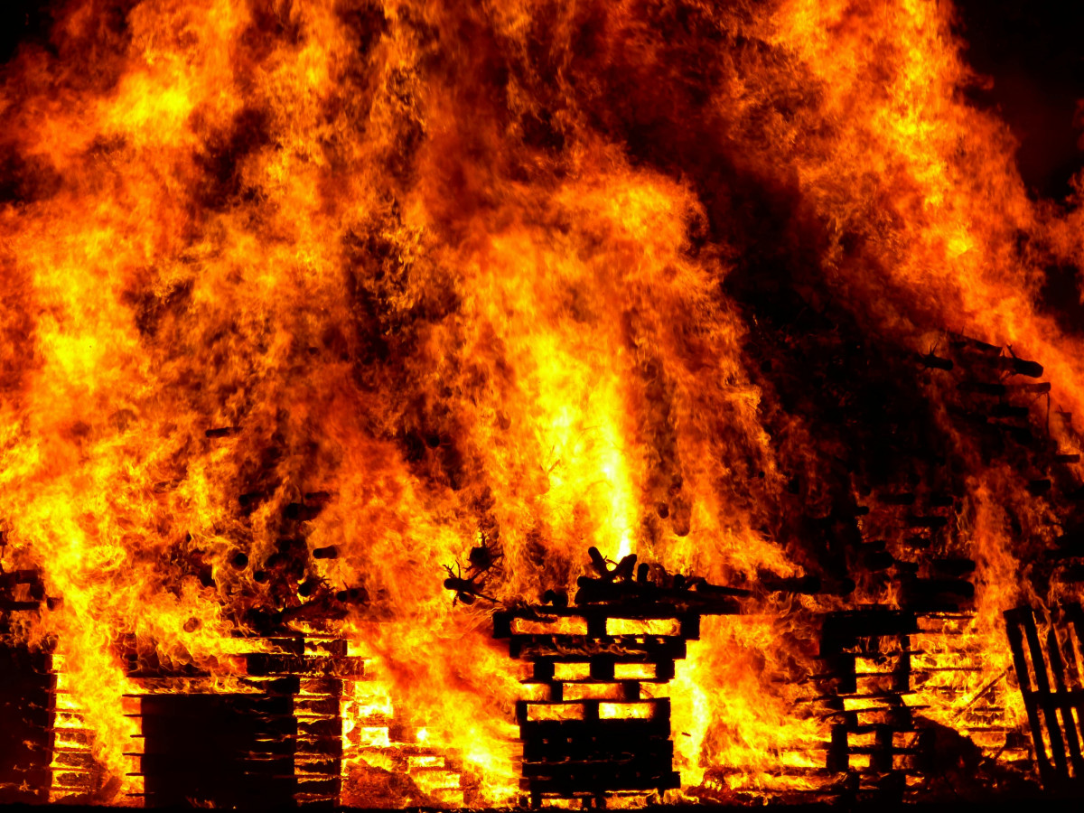 fire-burn-hell-warm-57461