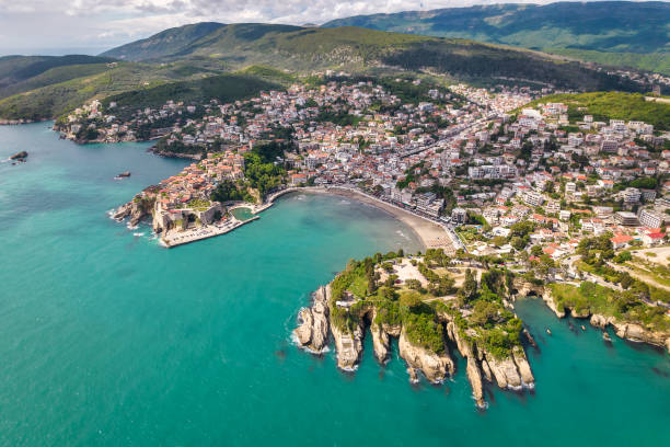 Građani Kosova kupili nekretnine u Ulcinju u vrijednosti milijardu evra: Da su Srbi kupili – histerija, a ovako tišina!