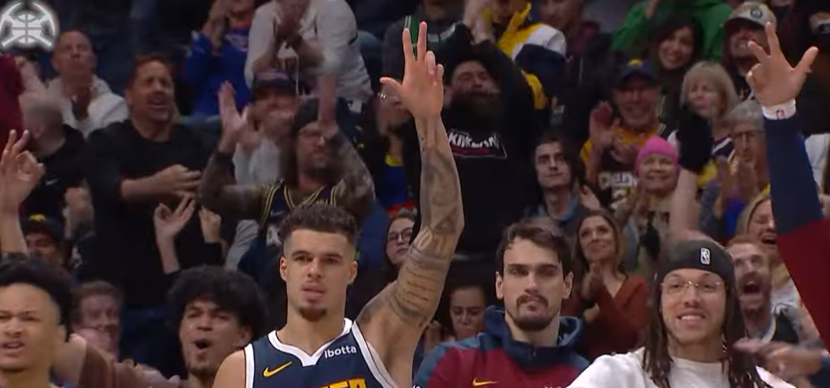 jjj