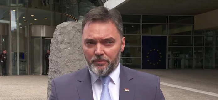 Košarac: Konaković da se izvini srpskom narodu, Srpskoj i Srbiji zbog brutalnih uvreda