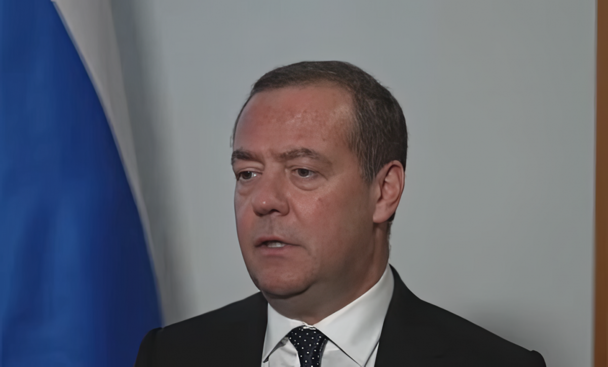 medvedev-1-topaz-enhance-faceai