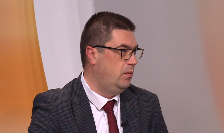 Rovčanin: Ne može opozicija ključeve budžeta da drži kod sebe i da bira momenat kada će da otključa sef