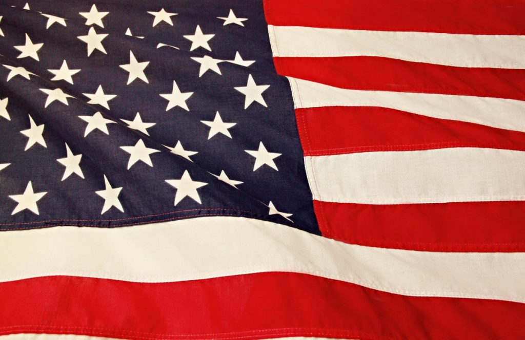 Anketa: Dvije trećine Amerikanaca smatra da zemlja ide u pogrešnom pravcu