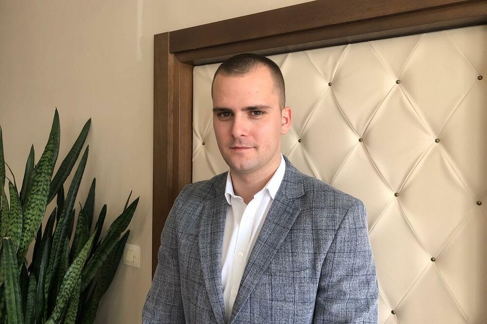 Nikola Kažanegra podnio ostavku na v.d. direktora Mediteran reklame