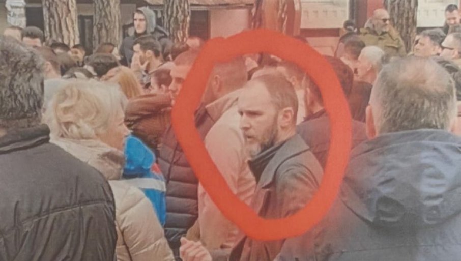 Sve je mnogo jasnije: Na „studentskom“ protestu čovjek iz ambasade Velike Britanije!