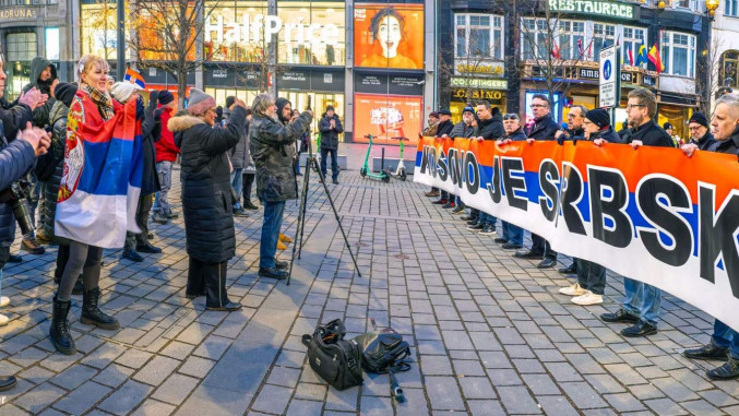 U Pragu održan protest protiv otimanja Kosova i Metohije