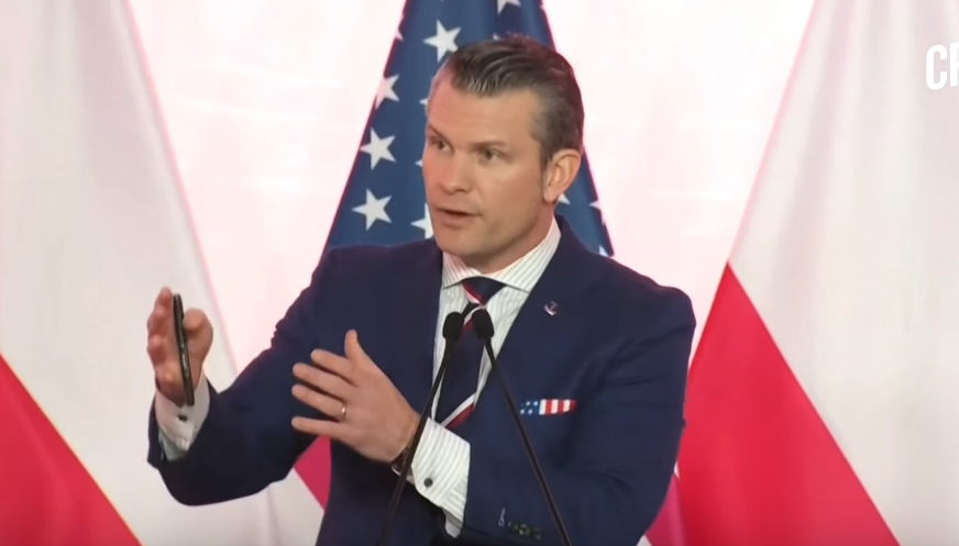U Pentagonu procurjelo pismo u kojem se traži smjena Hegseta