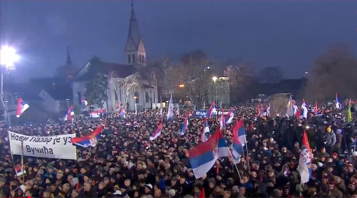 Screenshot 2025-02-15 at 18-57-33 (2160) VUČIĆ NA VELIKOM SKUPU U SREMSKOJ MITROVICI Srbija usvaja Dekalaraciju o Vojvodini – YouTube