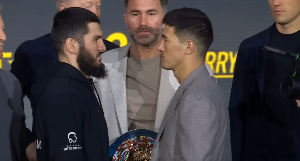 Bivol izdominirao Baterbieva u Rijadu i postao apsolutni šampion!
